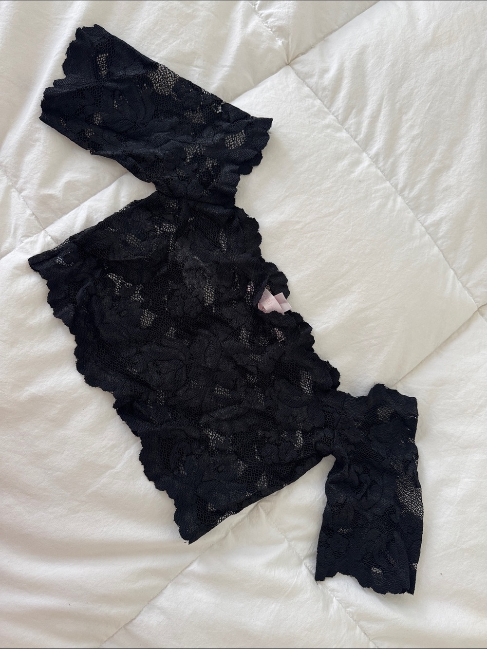 VS Black Lace Bandeau off-the-shoulder Top - Women's Intimates S